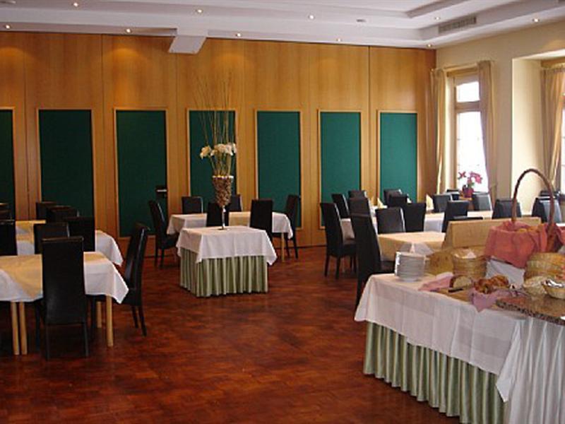 Hotel Pillerseehof Санкт-Ульрих-ам-Пиллерзее Экстерьер фото